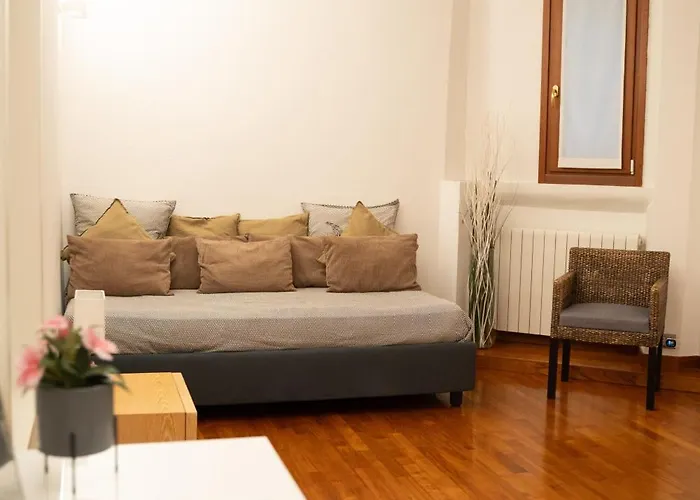 Daire Bubi House Porta Romana Milano
