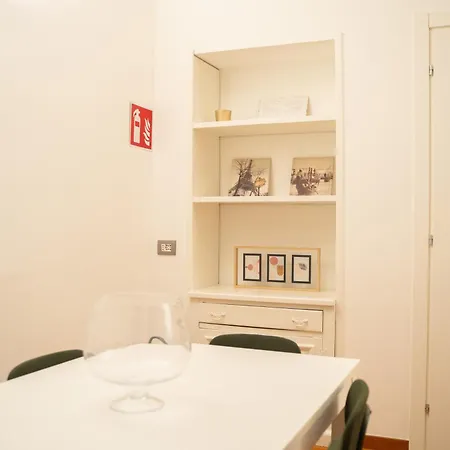 Bubi House Porta Romana Appartement *